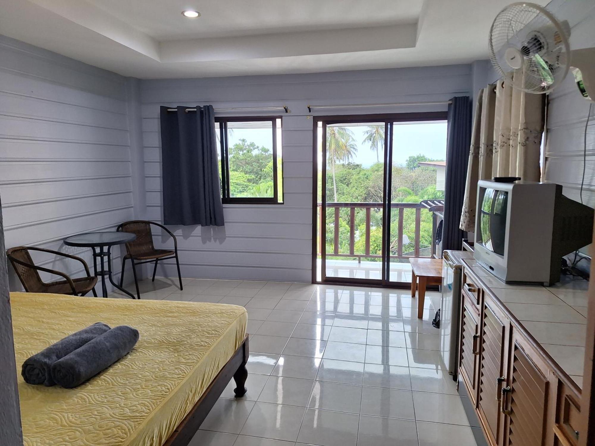 Phonsomboon Guesthouse Ko Tao Exterior photo