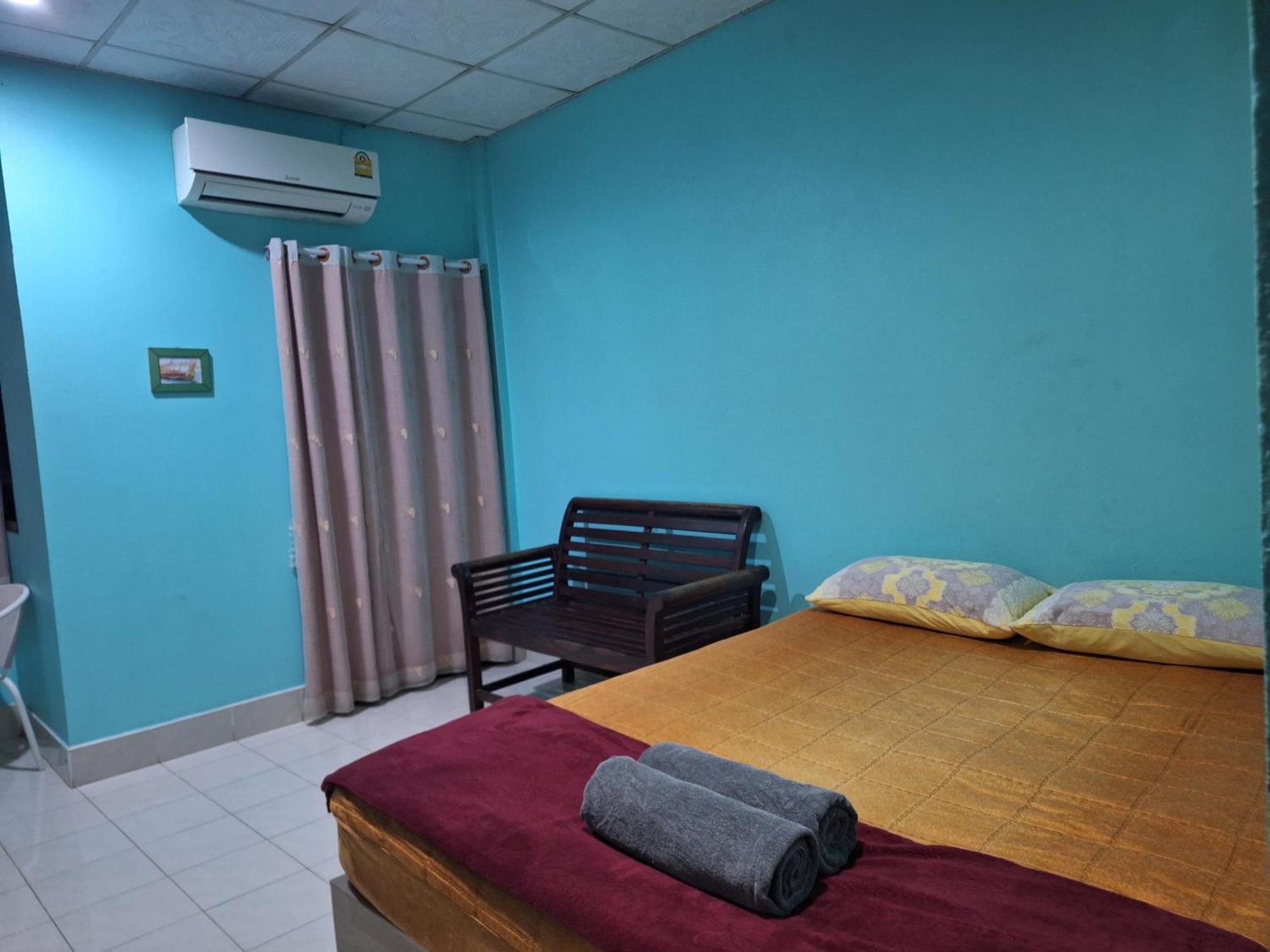 Phonsomboon Guesthouse Ko Tao Exterior photo