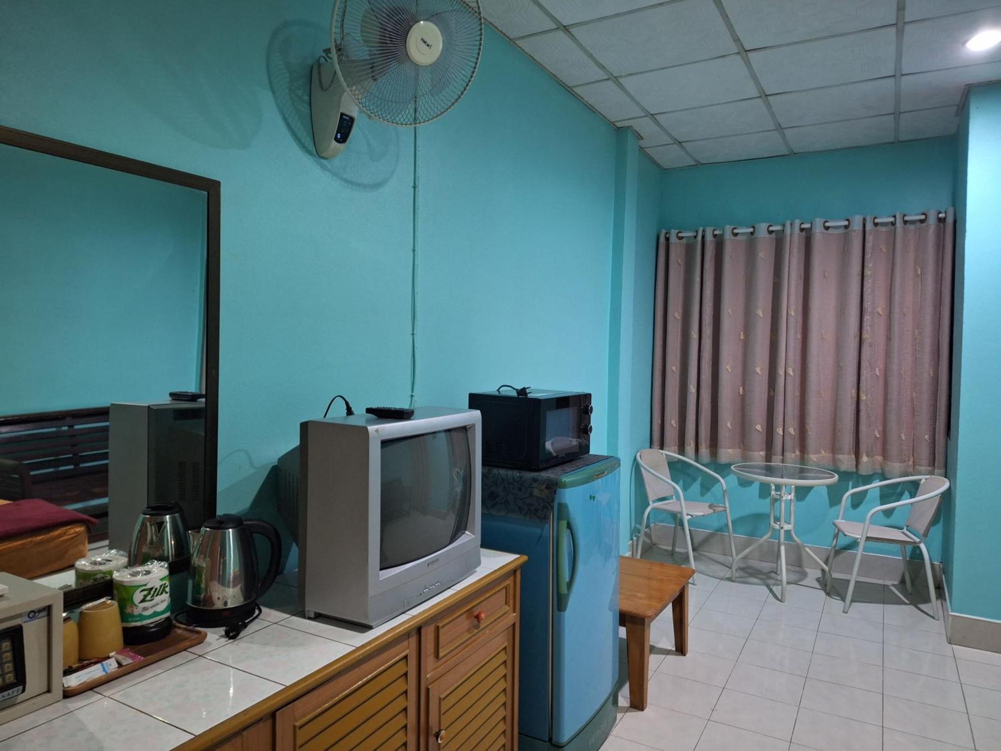 Phonsomboon Guesthouse Ko Tao Exterior photo